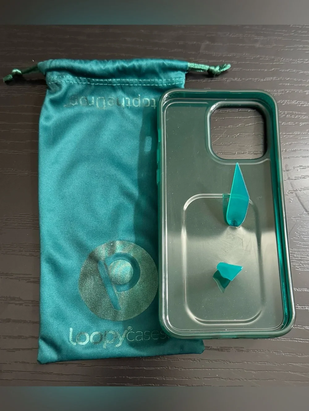iPhone 15 Pro Max Loopy Case